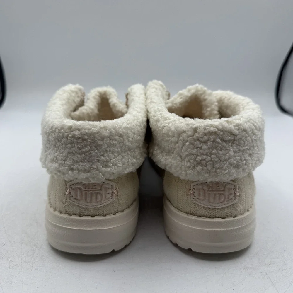 Hey Dude Wendy Fold Y Brushed Cozy Shoes Girls Sz J 5 Ivory Slip On 42143-105